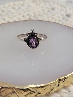 Sterling Silver Amethyst Ring 925 Sz 8 Oval Faceted Purple Gemstone Vintage Styl